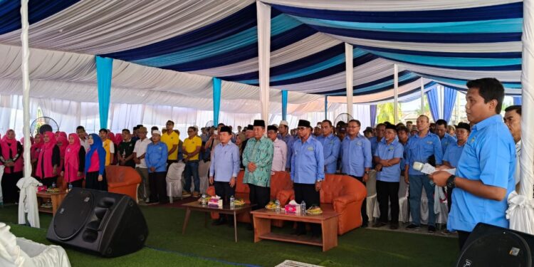 Kompak! Al Haris dan Abdullah Sani Lantik Ribuan Tim Pemenangan Tanjab Barat