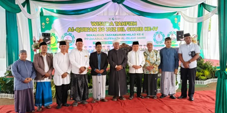 Al Haris Hadiri Wisuda Tahfidz Al Qur’an Ponpes Daarul Huffaazh Al Islami Jambi
