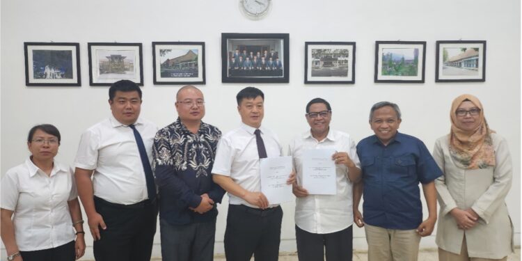 PT RPN dan Yunnan Agricultural University Sepakati Jalin Kerja Sama Riset Karet