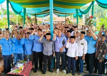 Tokoh Masyarakat Sekernan Muaro Jambi Nyatakan Sikap Siap Menangkan Haris-Sani 