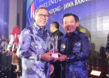 Al Haris Pernah Terima Penghargaan dari Mendag RI: Provinsi Peduli Perlindungan Konsumen 