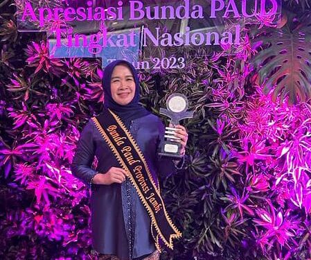 Istri Al Haris Pernah Juara 1 Nasional; Penghargaan Wiyata Darma Madya dari Kemendikbud Ristek RI
