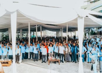 Al Haris Silaturahmi dengan Ribuan Tim Pemenangan Haris-Sani Alam Barajo