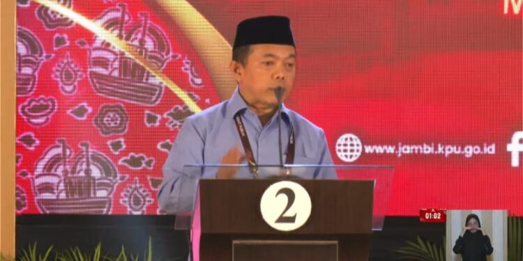 Debat Perdana Pilgub Jambi 2024: Al Haris Sampaikan 12 Program OKE GAS Haris-Sani