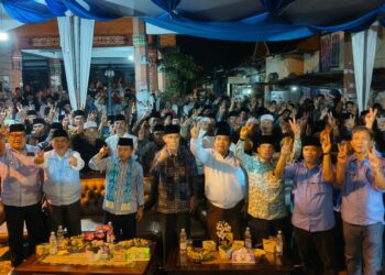 Warga Hamparan Rawang Mantap Dukung Haris-Sani Jadi Gubernur Jambi 2024-2029