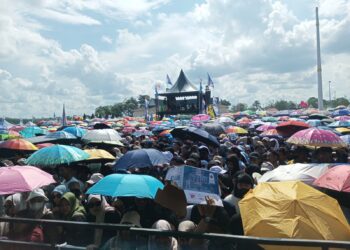 Puluhan Ribu Warga Bungo Hadiri Kampanye Akbar Haris – Sani