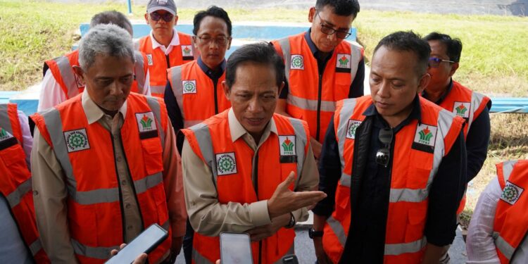 Menteri Lingkungan Hidup Apresiasi Komitmen PTPN IV PalmCo Dalam Mendukung Dekarbonisasi