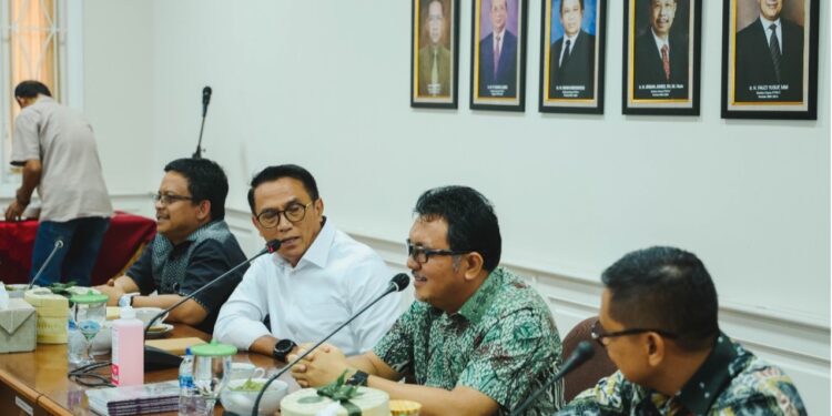 Direktur PalmCo Apresiasi Kegesitan PTPN IV Regional III