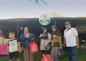 PTPN I Regional 3 Berpartisipasi Dalam Bazar TNI Kodam IV/Diponegoro dengan Kegiatan Pasar Murah Sembako