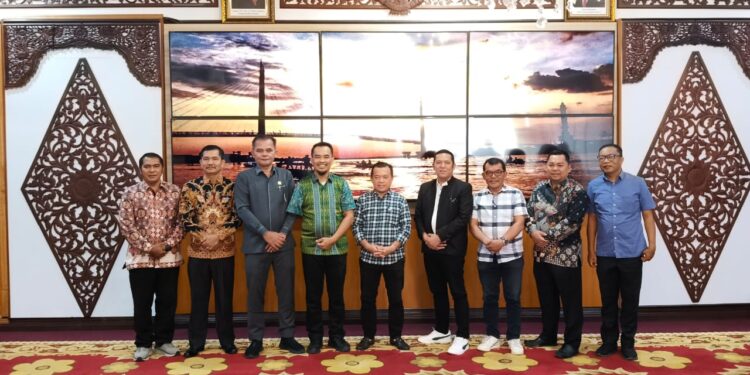 Support Kontingen Pesparawi Jambi: Al Haris Diapresiasi Pemimpin yang Merangkul Semua Komunitas