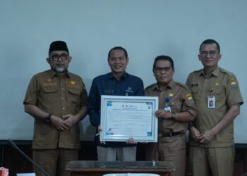 Diskominfo dan Bappeda Tanda Tangani Komitmen Bersama BPS Provinsi Jambi