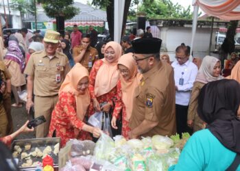 Bazar Ramadhan DWP Provinsi Jambi Bantu Masyarakat Penuhi Kebutuhan Pokok
