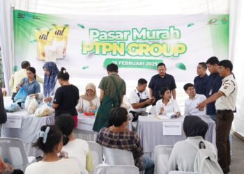 Jaga Ketersediaan dan Stabilkan Harga Pangan Pokok Masyarakat, PTPN IV PalmCo Gelar Operasi Pasar