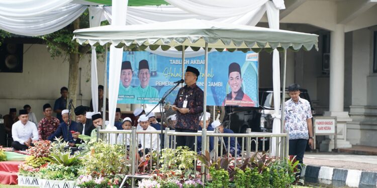 Gelar Tabligh Akbar dan Halal Bihalal, Pesan Gubernur Al Haris: Bekerjalah Dengan Ikhlas