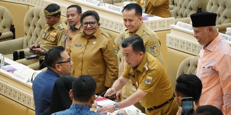 Hadiri RDP Bersama Komisi II DPR RI, Gubernur Al Haris Soroti Minimnya Kewenangan Daerah dalam Sektor Minerba