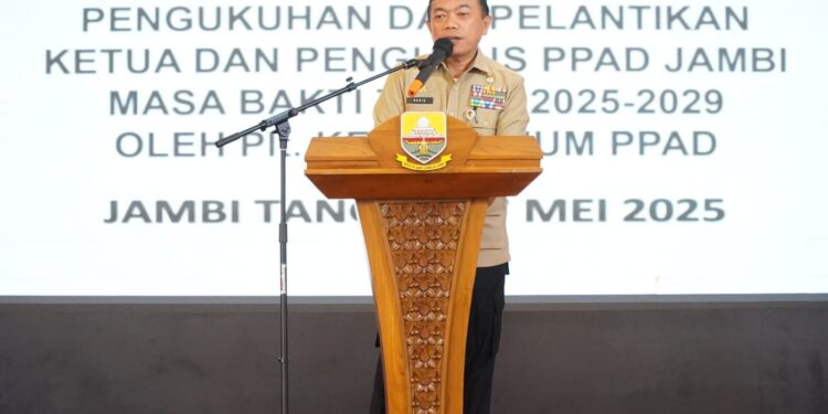 Gubernur Al Haris Dikukuhkan Sebagai Anggota Kehormatan PPAD Provinsi Jambi