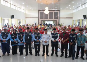 Lepas Kloter 16, Gubernur Al Haris: Pemprov Kucurkan Dana 32 Milyar Untuk Haji Domestik