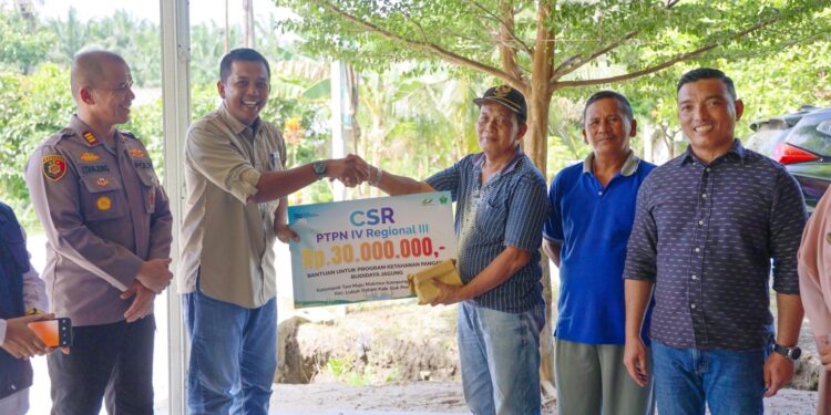 Holding Perkebunan Nusantara Dorong Sinergi PTPN IV Regional III dan Petani Jagung di Siak untuk Bangun Kemandirian Pangan