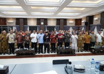 Gubernur Al Haris Dorong Percepatan Pembangunan dan Implementasi Program MBG di Daerah Terpencil