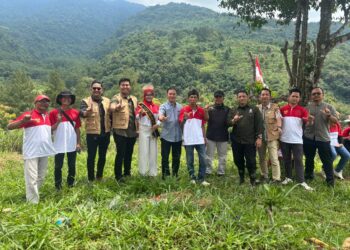 Lanjutkan Program Sejuta Pohon, Holding Perkebunan Nusantara Melalui PTPN I Tanam 2.000 Pohon di Kaki Gunung Salak
