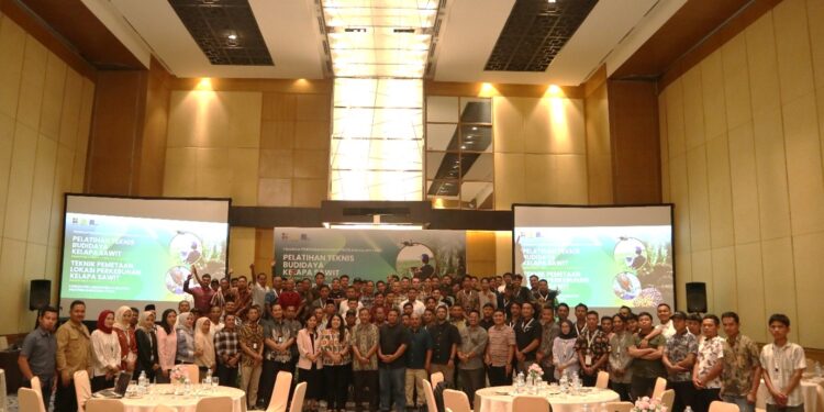 Holding Perkebunan Nusantara Dukung Peningkatan Kompetensi Petani Sawit, PT RPN Gelar Pelatihan Budidaya dan Pemetaan di Labusel
