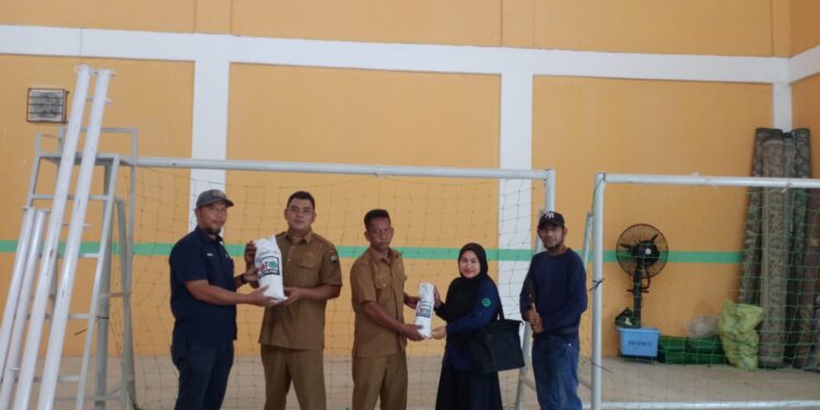 Dukung Generasi Sehat, PTPN Regional 4 Salurkan Bantuan Alat Olahraga