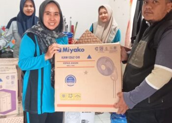 PTPN Regional 4 Bantu Fasilitas SD Kelas Jauh di Renah Mendaluh