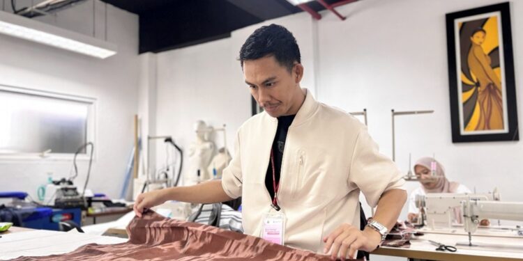 Holding Perkebunan Nusantara Melalui PalmCo Dukung UMKM Batik Menembus Pasar Modern