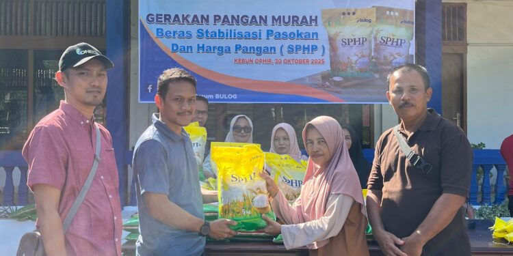PTPN IV Regional 4 Gelar Gerakan Pangan Murah