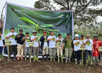PTPN IV Regional IV Tanam 2.000 Pohon di Kaki Gunung Kerinci