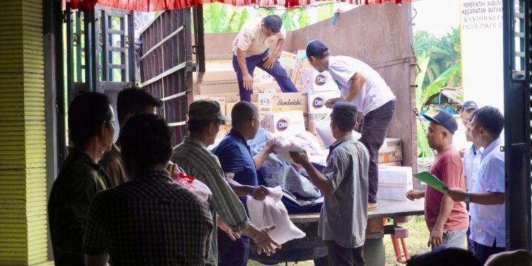 Solidaritas Karyawan PalmCo Mengalir untuk Korban Banjir dan Longsor di Sumatera