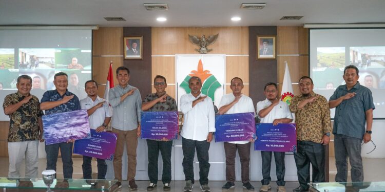 Apresiasi Kebun dan PKS Terbaik, PTPN IV Regional IV Bertekad Sejahterakan Karyawan