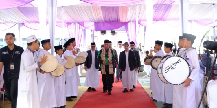 Wagub Sani Hadiri Wisuda Tahfiz Qur’an, Generasi Hafiz Qur’an Harapan Bangsa Berakhlak Mulia