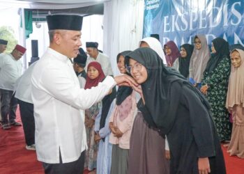 Ekspedisi Ramadhan PTPN IV Regional 4 Santuni Anak Yatim dan Kaum Dhuafa
