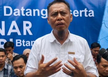 Melawan Arus Krisis, Strategi Gubernur Jambi Menjaga Stabilitas dari Prahara Hukum hingga Teror Digital, Oleh: Jefri Bintara Pardede