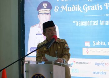 Gubernur Al Haris Lepas 198 Mudik Gratis untuk Warga Jambi dan Mahasiswa di Perantauan