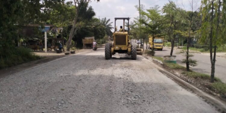 Pemprov Jambi Pastikan Jalur Mudik Aman, Siagakan 22 Alat Berat dan Posko