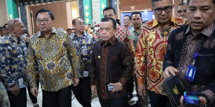 Gubernur Al Haris Hadiri Entry Meeting BPK RI, Tegaskan Komitmen Transparansi Keuangan Daerah