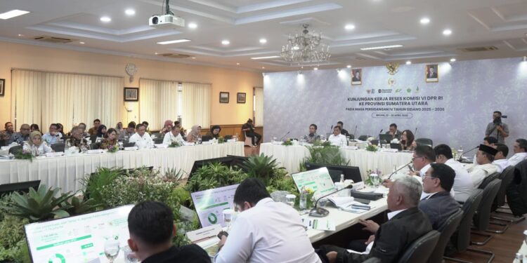 DPR Dorong Penguatan ESG BUMN Perkebunan, PalmCo Percepat Dekarbonisasi