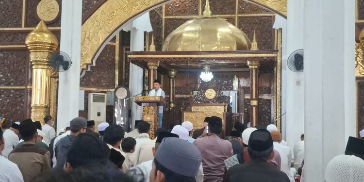 Gubernur Al Haris: Idul Adha Momentum Menumbuhkan Semangat Pengorbanan dan Kasih Sayang