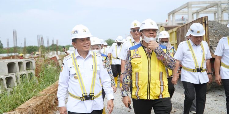 Tinjau Pembangunan Sekolah Rakyat di Tanjabtim, Al Haris Minta Proyek Dipercepat Demi Sambut Siswa Baru