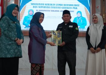 Hesti Haris Ajak Masyarakat Membumikan Budaya Sholawat di Provinsi Jambi