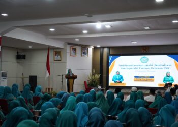Hesti Haris Sosialisasikan Gerakan Jambi Bersholawat di Merangin