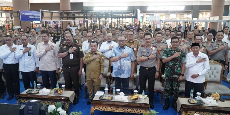 Gubernur Al Haris Apresiasi Bhayangkara Presisi Job Fair dan Bazaar UMKM Polda Jambi, Dorong Pengurangan Pengangguran dan Kemiskinan