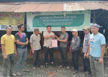 Dorong Kapasitas UMKM Pandai Besi, PTPN IV Regional IV Salurkan Mesin Canggih dan Legalitas Usaha di Sungai Penuh