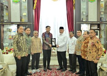 Audiensi dengan Pemprov Sumbar, PTPN IV PalmCo Tekankan Pentingnya Harmonisasi Operasional Kebun