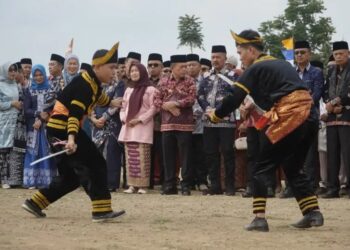 Kucurkan CSR Bank Jambi, Gubernur Al Haris: Kenduri Sko Jadi Momentum Rawat Adat