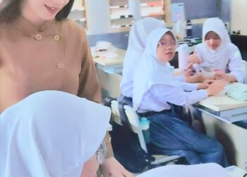 Dari Perbedaan Menjadi Kekuatan: Pembelajaran Inklusif di Kelas, penulis: Ade Gusnita Sari, S.Pd