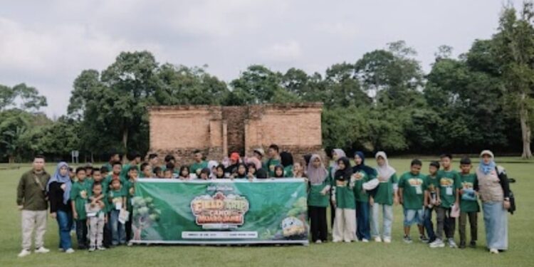 NBT Coal Group Ajak 50 Pelajar Jambi Field Trip ke Candi Muaro Jambi