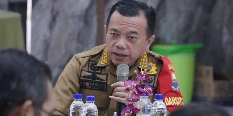 Karhutla Batang Hari Belum Padam, Gubernur Al Haris Perkuat Operasi Darat dan Udara